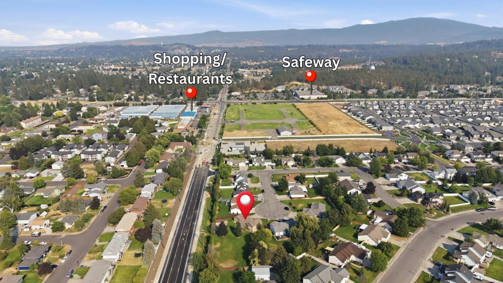 Photo of 13003 E 33RD Ct. Ct, Spokane Valley, WA 99206 (MLS # 202622849)