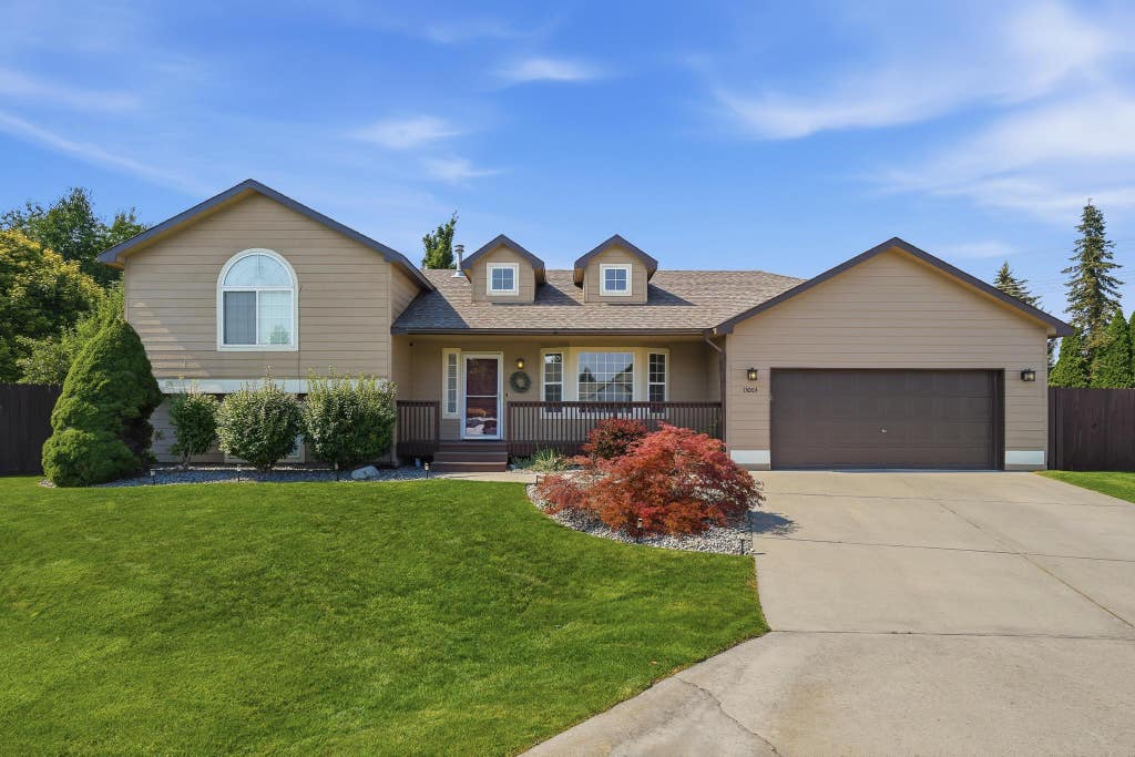 Photo of 13003 E 33RD Ct. Ct, Spokane Valley, WA 99206 (MLS # 202622849)