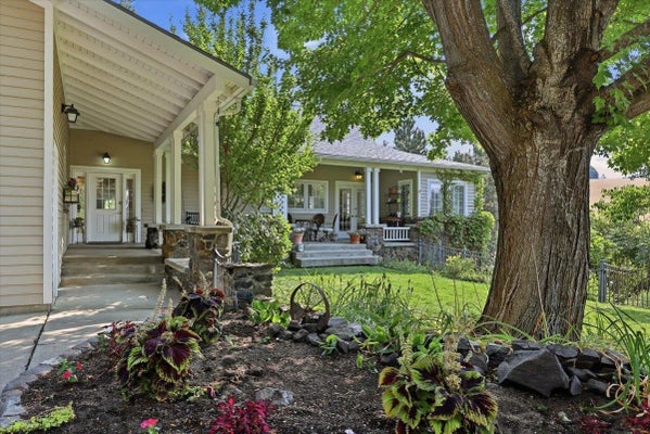 8417 S WINDMILL DR, SPOKANE, WA 99223 - Image b84ddd557ca58ca97d11b3bd86fa00e6/4037632792