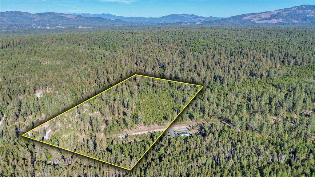 Photo of 1XXX Spring Valley Rd, Newport, WA 99156 (MLS # 202525498)
