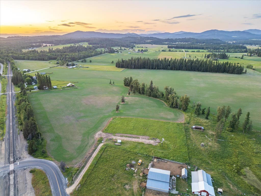 Photo of NKA Highway 395 S AVE, Clayton, WA 99110 (MLS # 202621190)