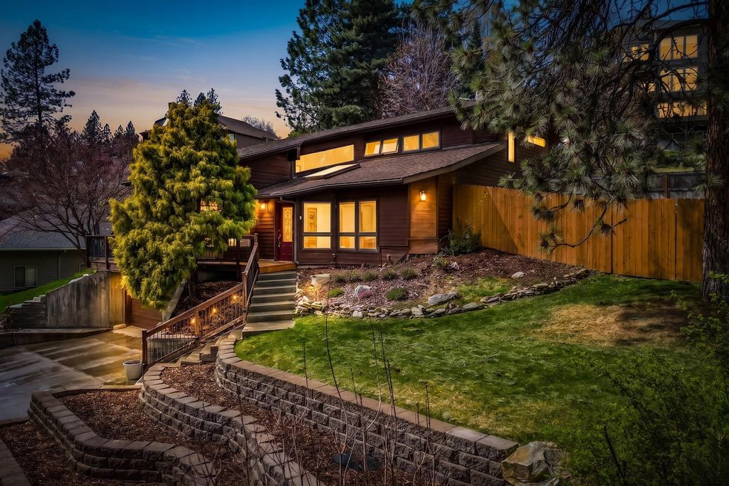 Photo of 8107 E Elde Dr, Spokane, WA 99212 (MLS # 202615742)