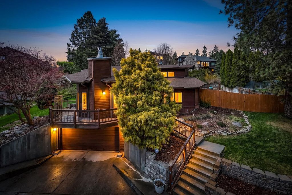 Photo of 8107 E Elde Dr, Spokane, WA 99212 (MLS # 202615742)