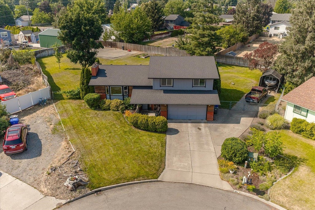 Photo of 1904 S Marcus Ct, Veradale, WA 99037 (MLS # 202622303)