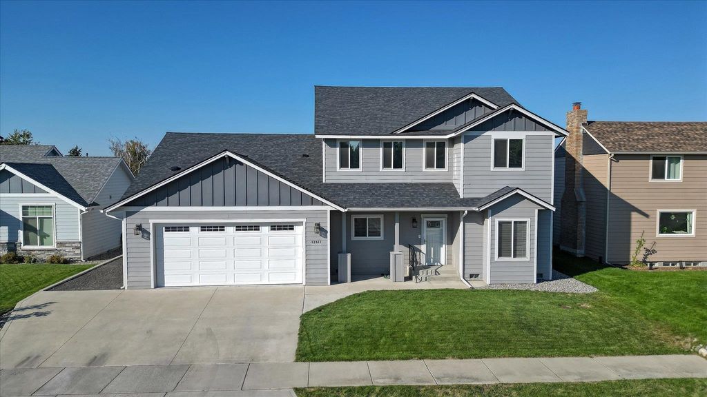 Photo of 12611 E 13TH Ave, Spokane Valley, WA 99216 (MLS # 202525567)
