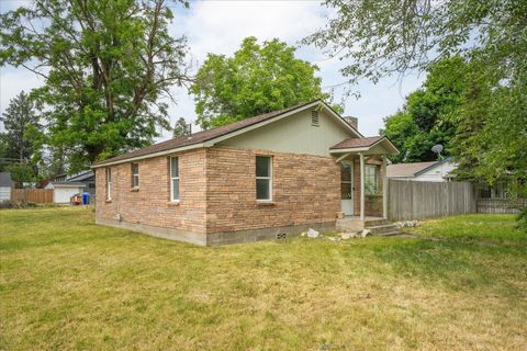 Photo of 7103 E 11th Ave, Spokane, WA 99212 (MLS # 202619034)