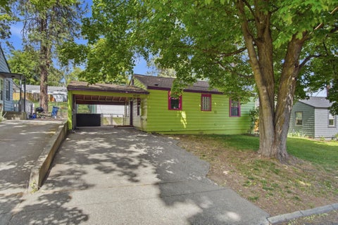 Photo of 3110 W Trinity Pl, Spokane, WA 99224 (MLS # 202618839)