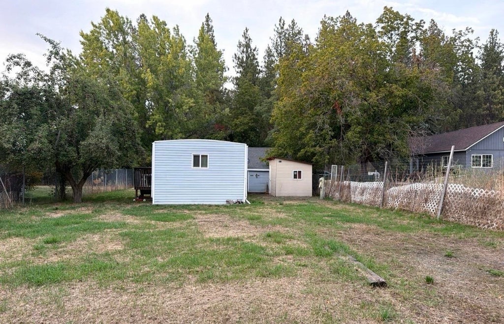 Photo of 14510 E BELMONT Rd, Mica, WA 99023 (MLS # 202625852)