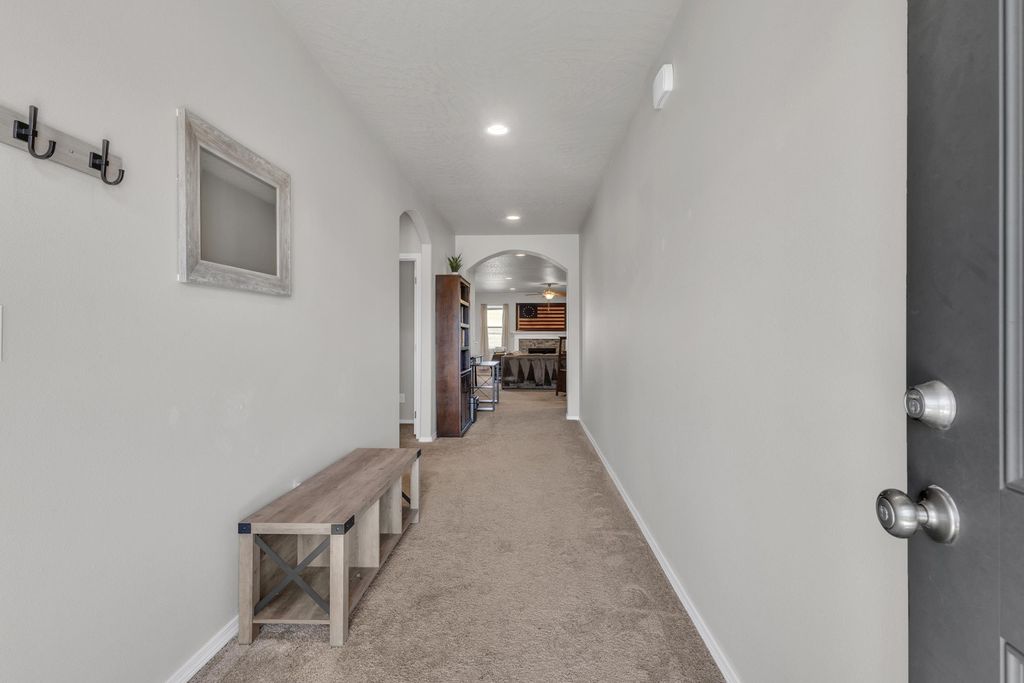 Photo of 713 Condor Dr, Cheney, WA 99004 (MLS # 202616483)