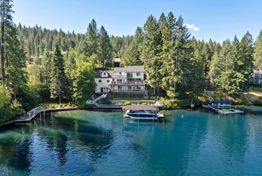 Photo of 7265 W OTTER BAY Rd, Coeur d Alene, ID 83814 (MLS # 202623559)