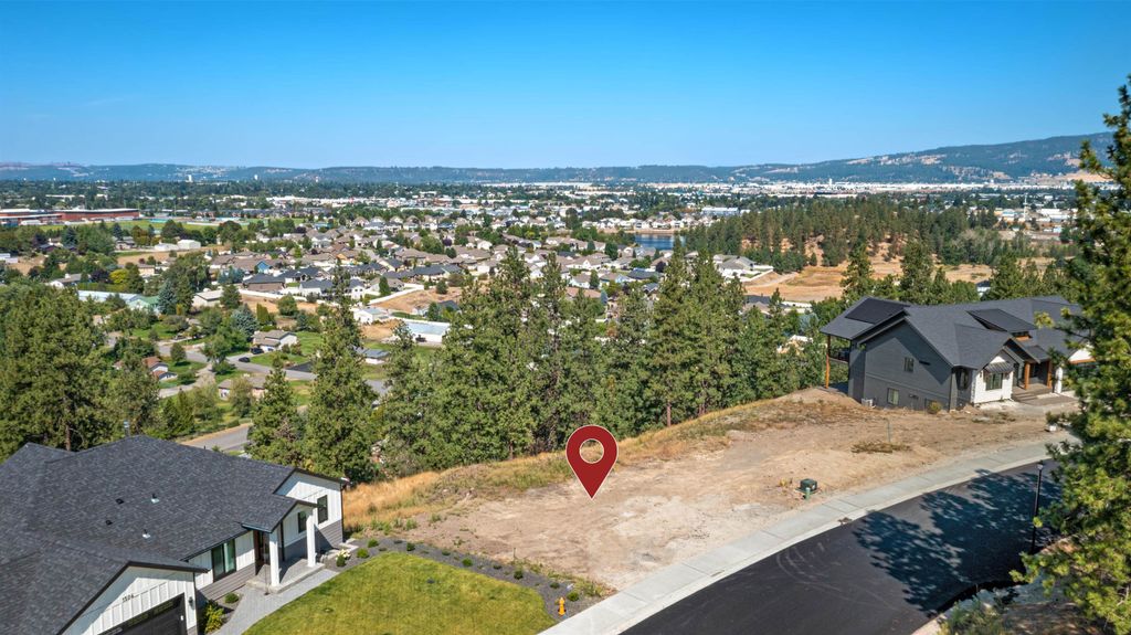 Photo of 1428 S Vera Crest Dr, Spokane Valley, WA 99037 (MLS # 202616477)