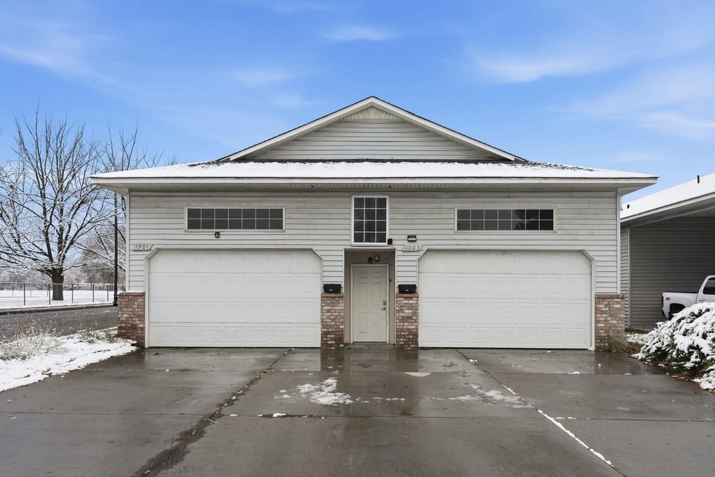 Photo of 1501 N REGAL St, Spokane, WA 99207 (MLS # 202527481)