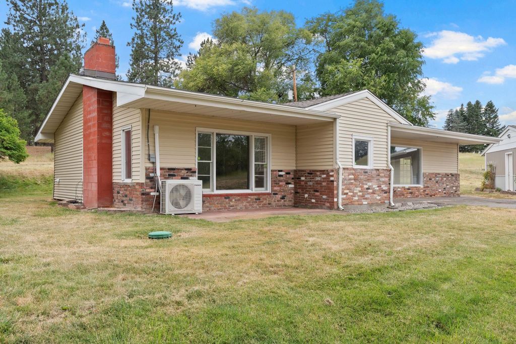 Photo of 17915 N Dartford Dr, Colbert, WA 99005 (MLS # 202525525)