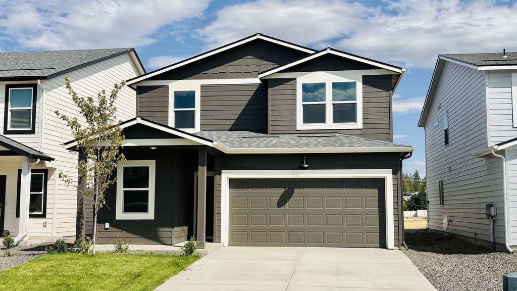 Photo of 3783 S McCabe Ln, Spokane, WA 99206 (MLS # 202622825)