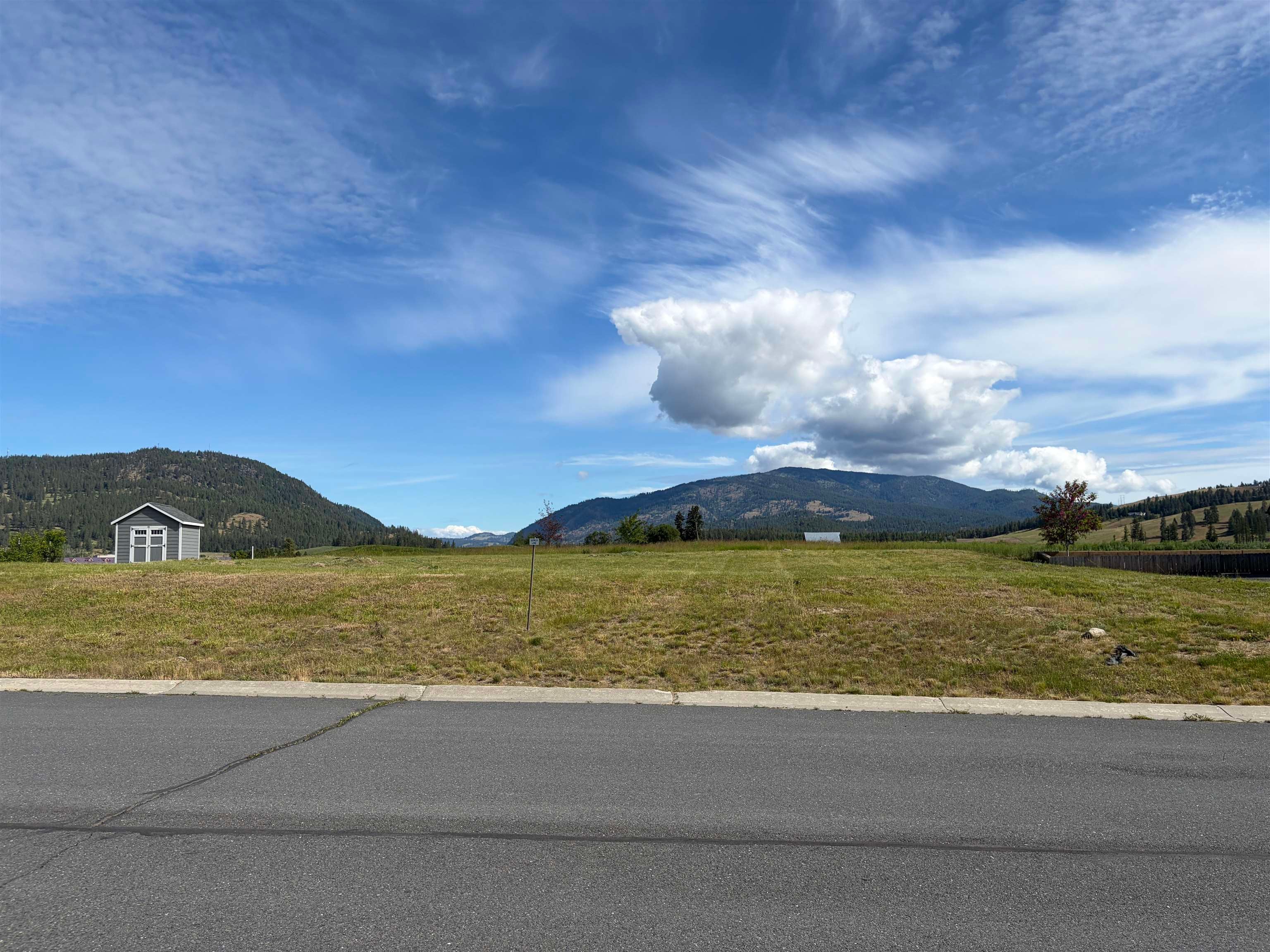 Photo 1 of 15 — 2118 Ringneck Loop, Colville, WA 99114