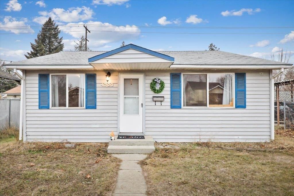 Photo of 4723 N Post St, Spokane, WA 99205 (MLS # 202611920)