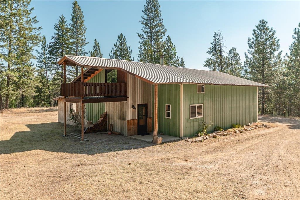 Photo of 4227 Lyon and Moss Rd, Loon Lake, WA 99148 (MLS # 202622048)
