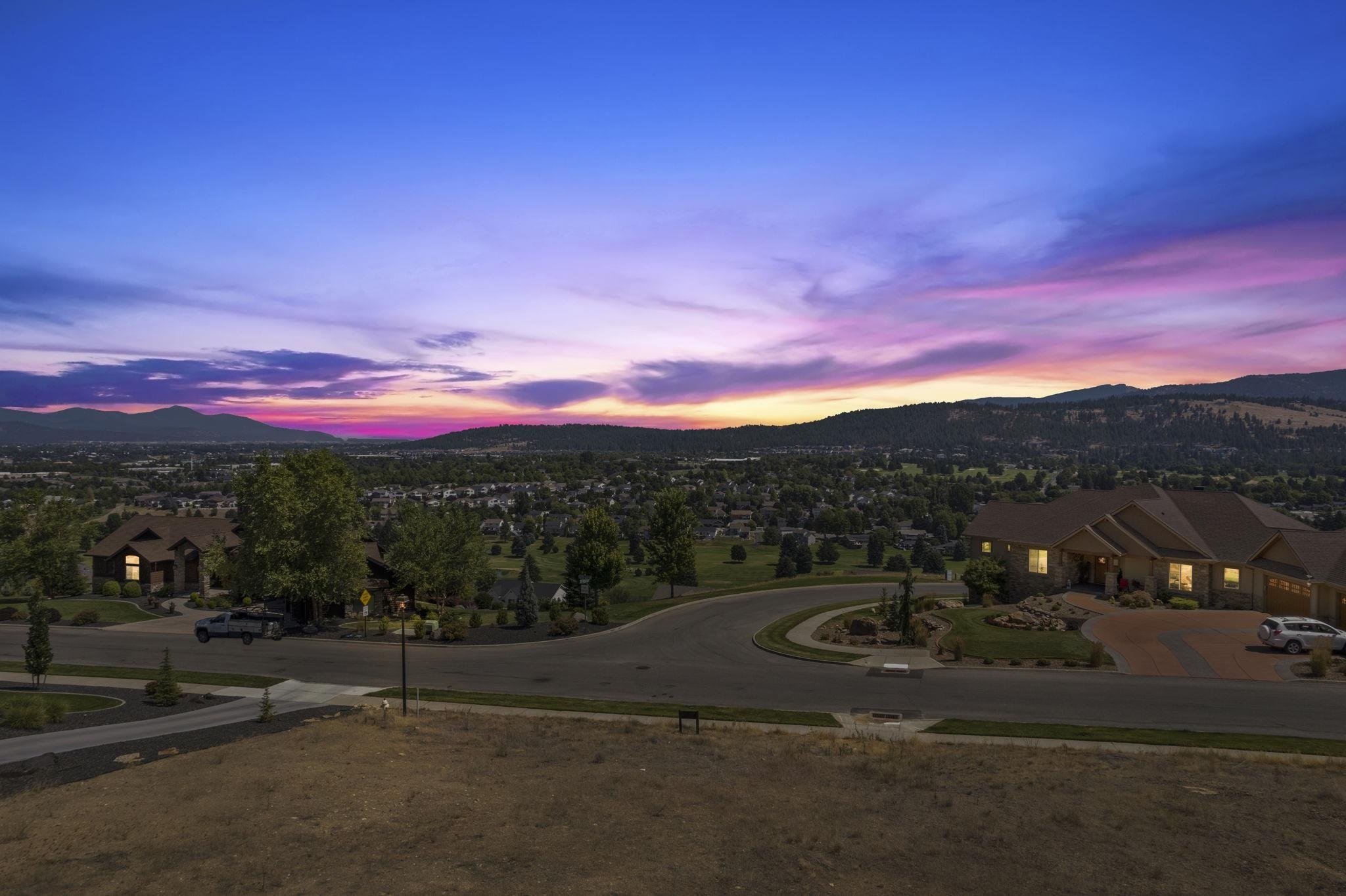 Photo 1 of 15 — 250 N Holiday Hills Dr, Liberty Lake, WA 99019