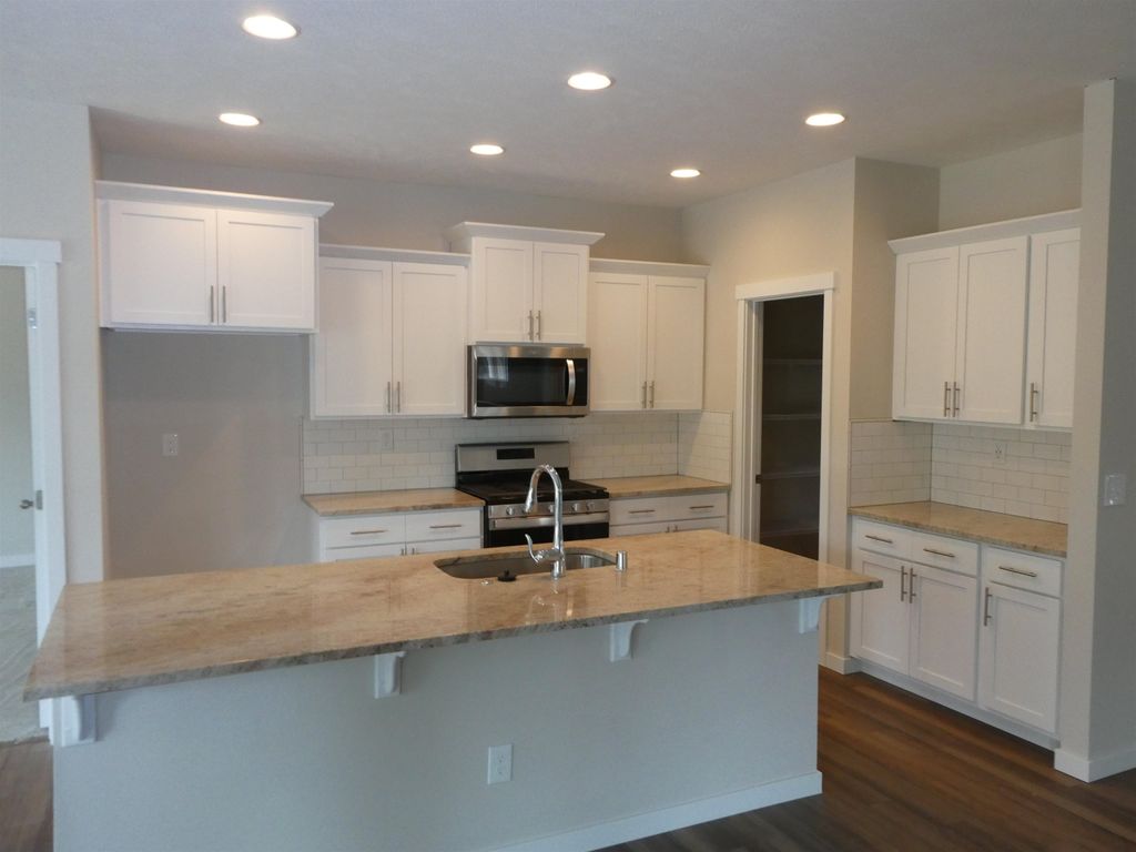 Photo of 3223 S Custer Ln, Spokane, WA 99223 (MLS # 202615977)