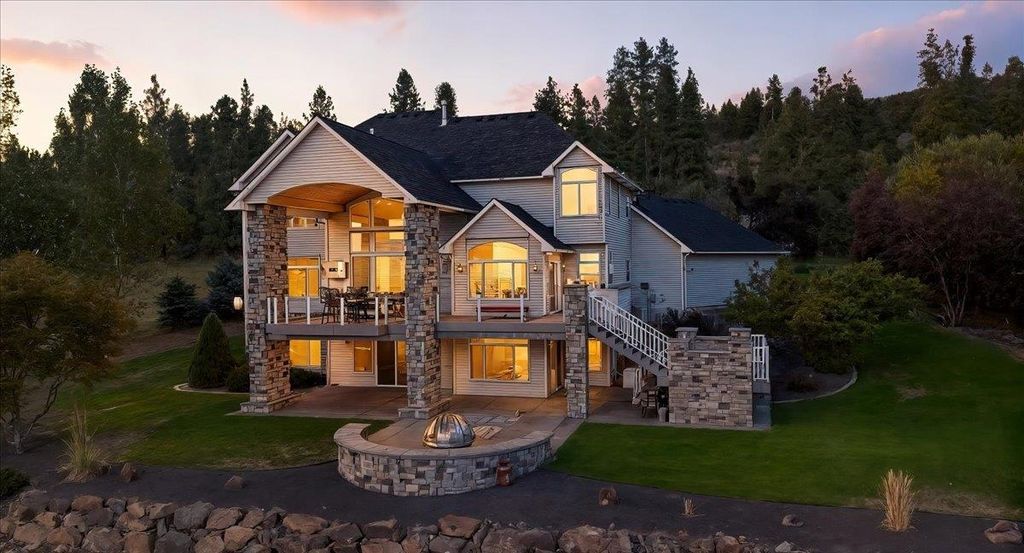 Photo of 16815 N Greenbluff Rd, Colbert, WA 99005 (MLS # 202615890)