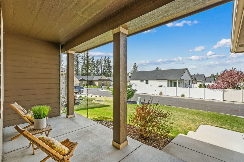 Photo of 712 E E Belle Ln, Colbert, WA 99005 (MLS # 202616474)