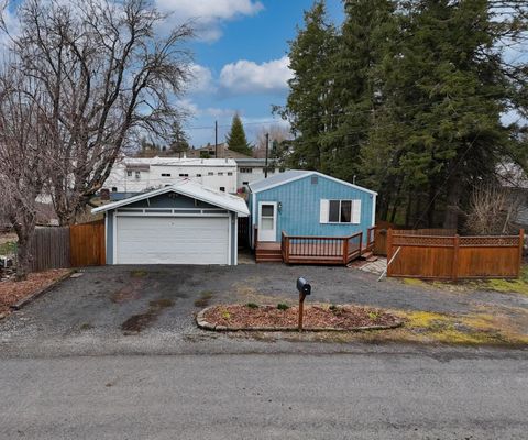 Photo of 205 E Brewster St, Fairfield, WA 99012 (MLS # 202614949)