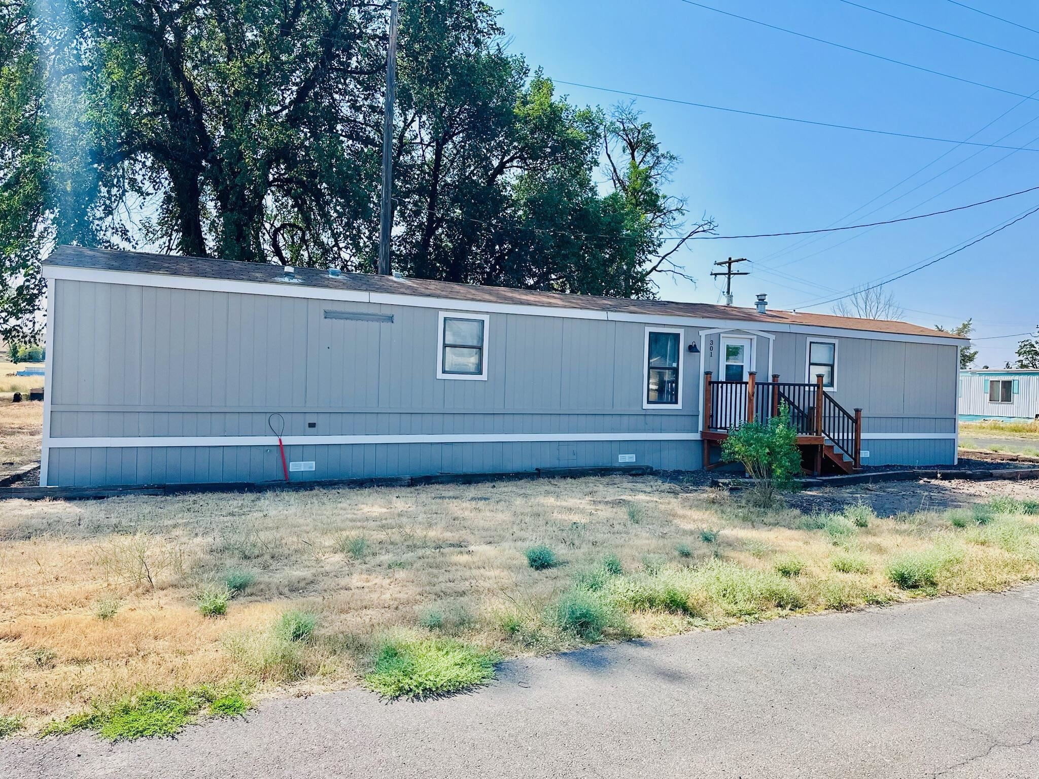 Listing image 1