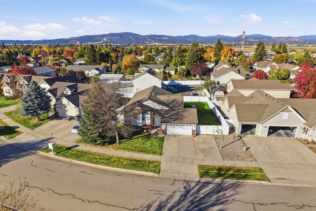 Photo of 19223 E 6th Ave, Spokane Valley, WA 99016 (MLS # 202625938)