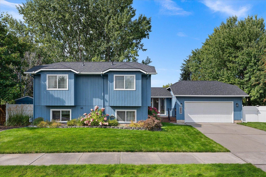 Photo of 5013 N Calvin Rd, Spokane Valley, WA 99216 (MLS # 202624482)