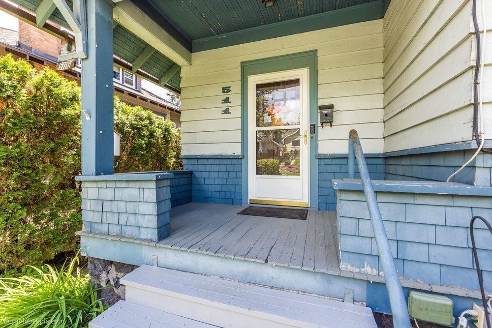Photo of 511 W 14th Ave, Spokane, WA 99204 (MLS # 202625790)