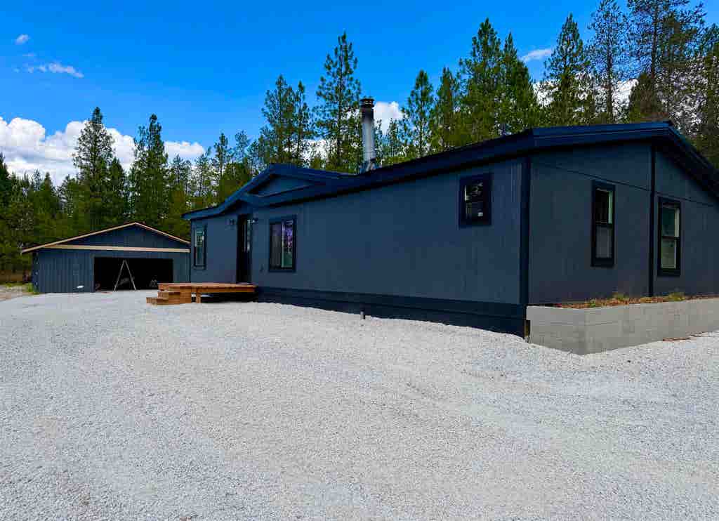 Photo of 3329 D HWY 231 Hwy, Valley, WA 99181 (MLS # 202619304)