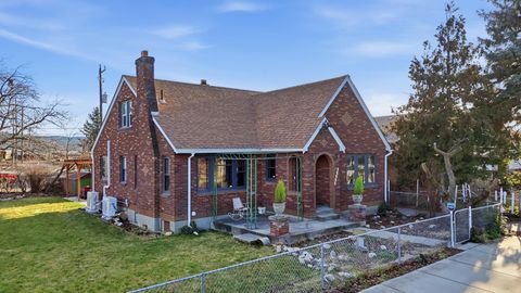 Photo of 5038 E Commerce Ave, Spokane, WA 99212 (MLS # 202613892)