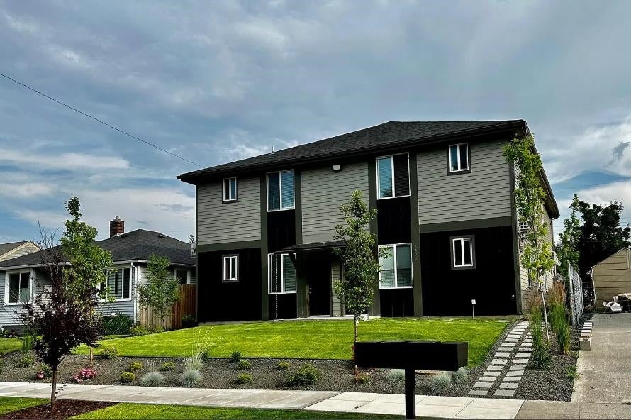 Photo of 1441 E 1ST St, Spokane, WA 99202 (MLS # 202625910)