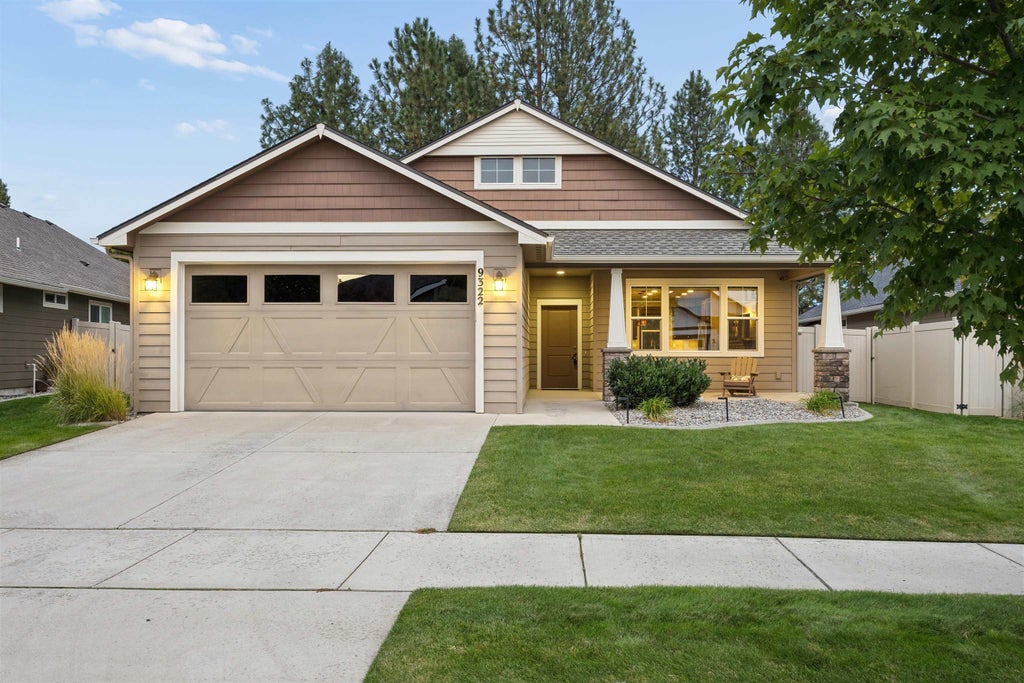 Photo of 9322 N Rosebury Ln, Spokane, WA 99208 (MLS # 202624514)