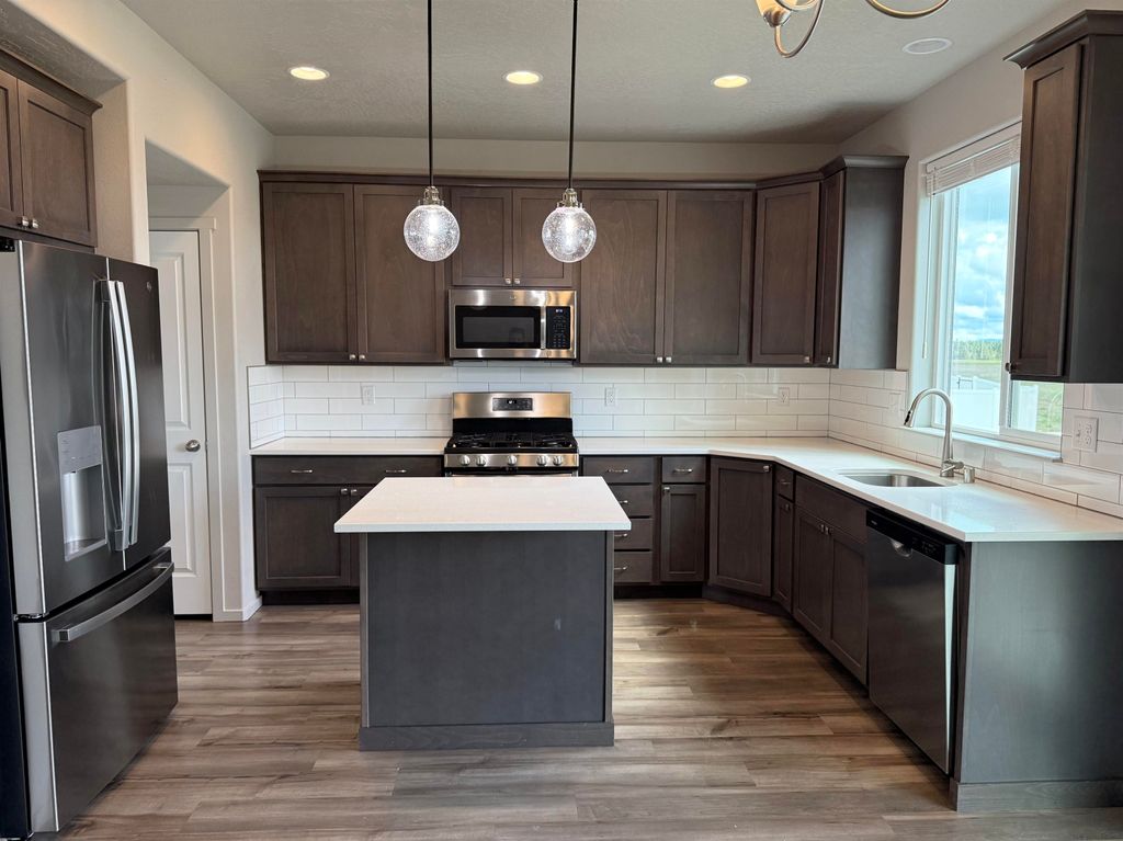 Photo of 1734 E C St, Deer Park, WA 99006 (MLS # 202615545)