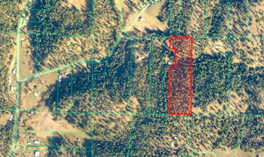 Photo of 11XXX Hartley Ln, Chattaroy, WA 99003 (MLS # 202615886)