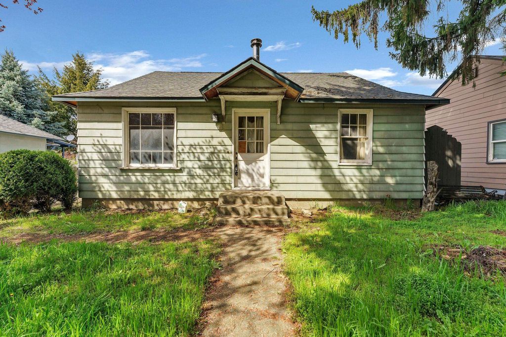 Photo of 15003 E Rich Ave, Spokane Valley, WA 99216 (MLS # 202616114)