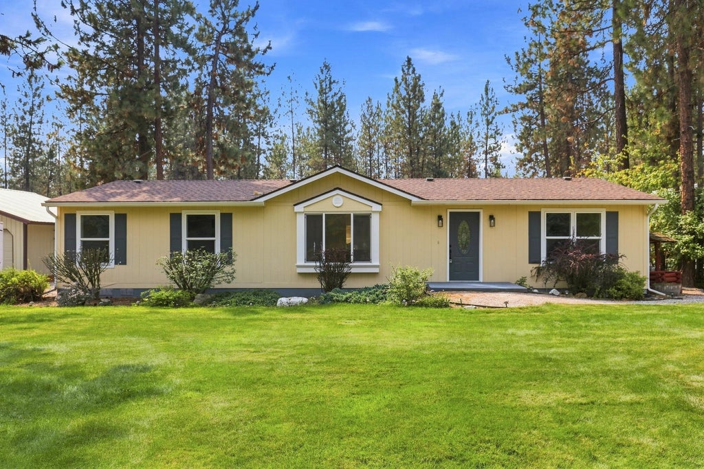 Photo of 6275 K 291 Hwy, Nine Mile Falls, WA 99026 (MLS # 202622511)