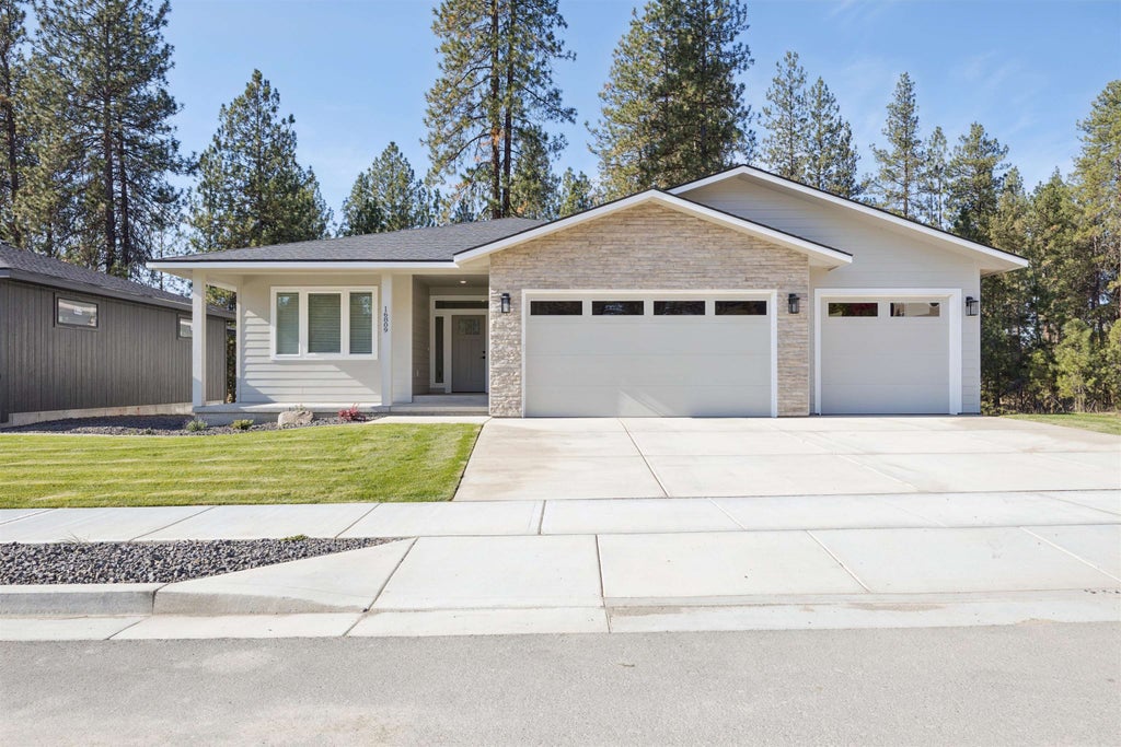 Photo of 16809 N Wellington Rd, Colbert, WA 99005 (MLS # 202626199)