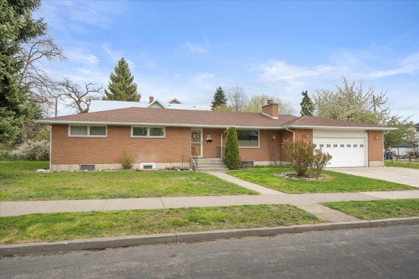 1828 N DAKOTA ST, SPOKANE, WA 99207 - Image cbb5d1df5ba7a559a4fa8d4eca6effe4/870405525