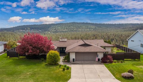 Photo of 5521 W Northwest Blvd, Spokane, WA 99205 (MLS # 202616586)