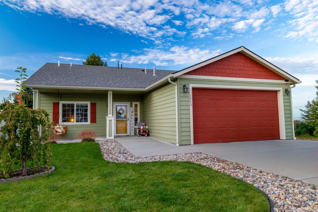 Photo of 1513 E First Ct, Deer Park, WA 99006 (MLS # 202624851)