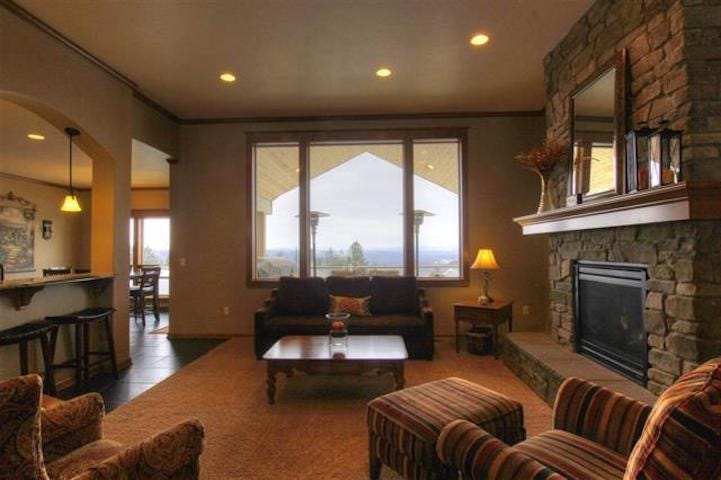Photo of 1814 W Pepper Ln, Spokane, WA 99208 (MLS # 202622927)