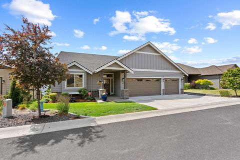 Photo of 8814 E Clearview Ln, Spokane, WA 99217 (MLS # 202525628)