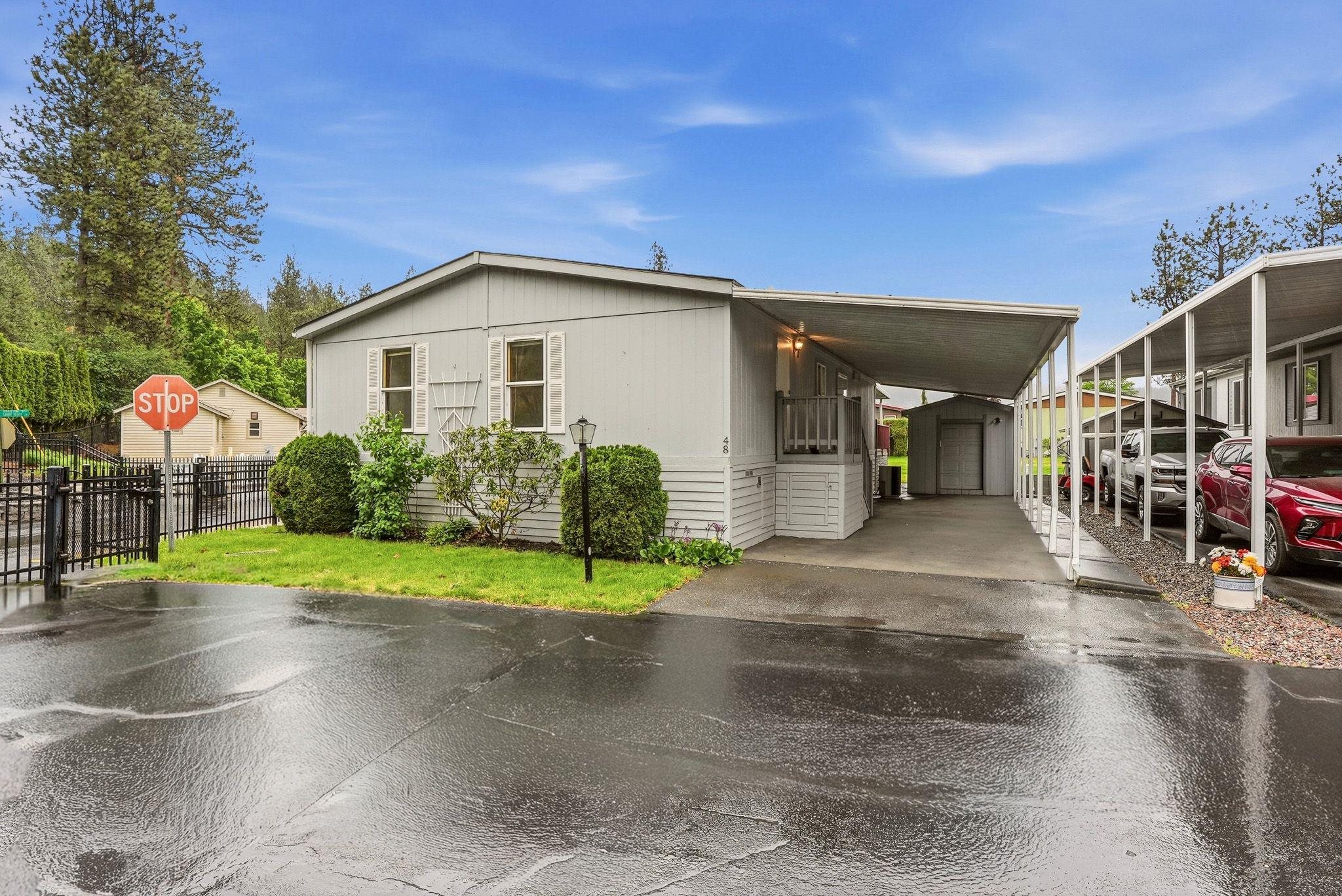 Photo 1 of 49 — 208 S Neyland Dr, Liberty Lake, WA 99019
