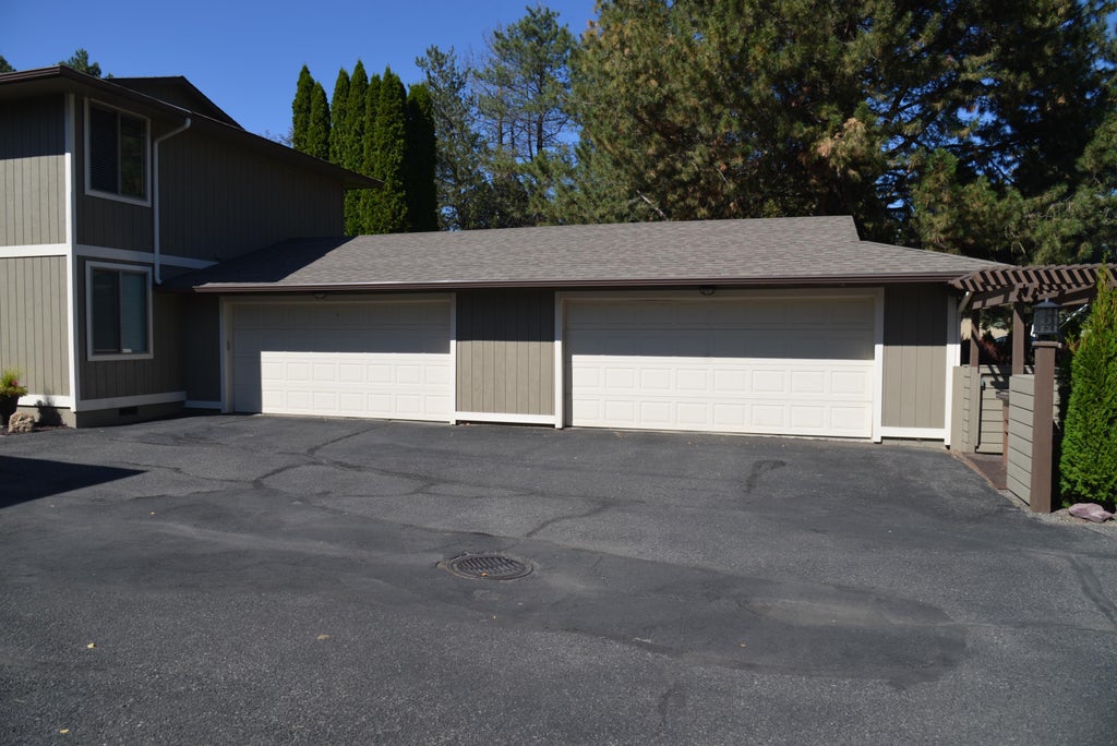 Photo of 4518 S Donald Ct, Spokane, WA 99223 (MLS # 202624552)