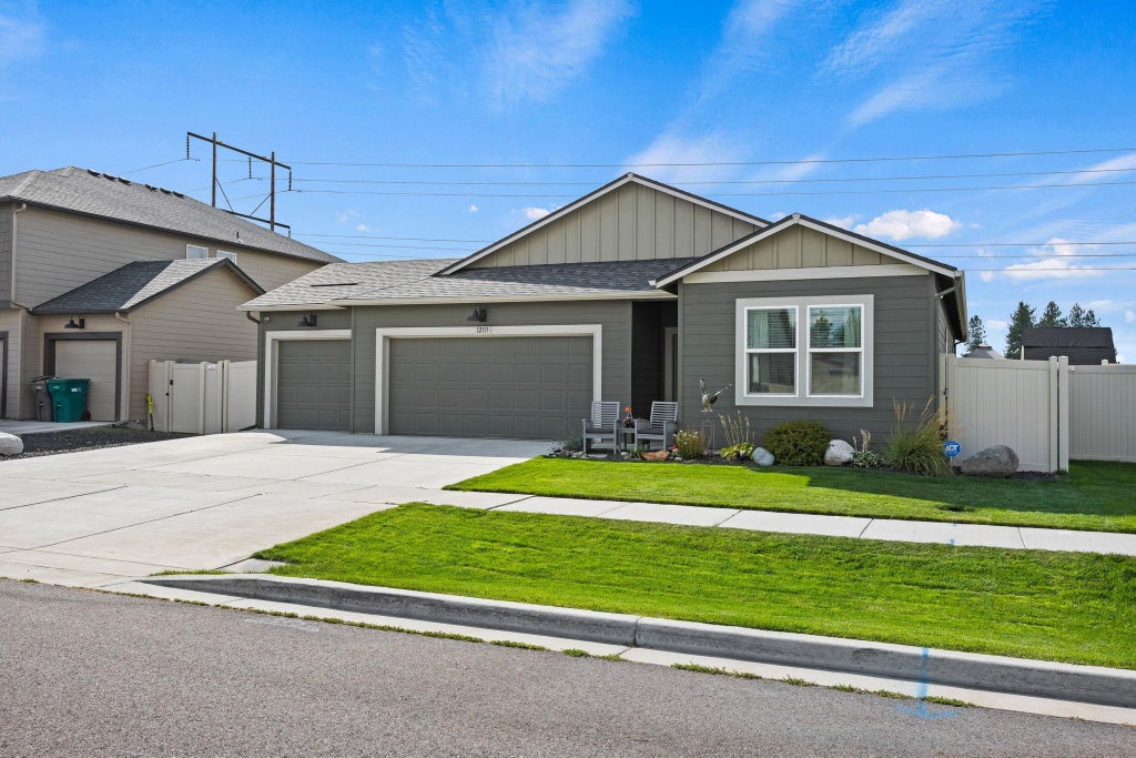 Photo of 12113 N Haven St, Mead, WA 99021 (MLS # 202624601)