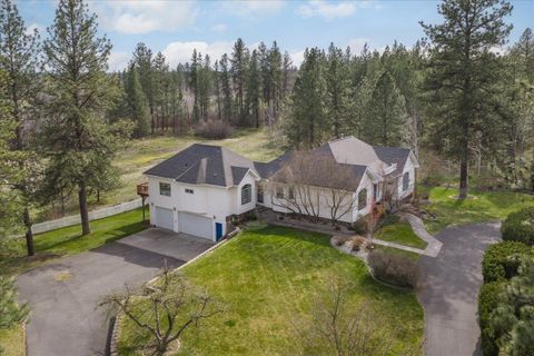 Photo of 16303 S Cheney-Spokane Rd, Cheney, WA 99004 (MLS # 202615276)