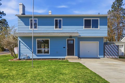 Photo of 5303 N Howard St, Spokane, WA 99205 (MLS # 202614652)