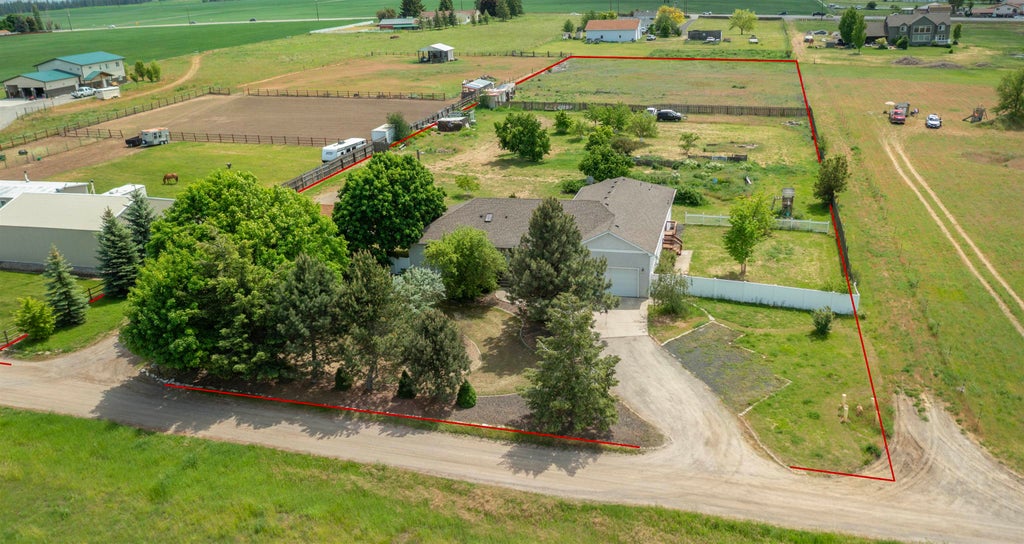 Photo of 10206 E Tate Rd, Spokane, WA 99217 (MLS # 202623458)